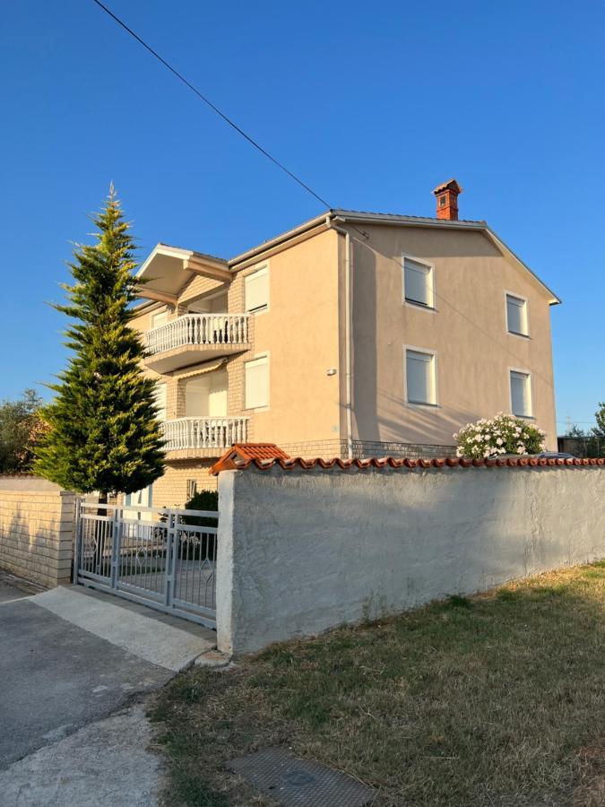 Apartments Ban Galižana 외부 사진
