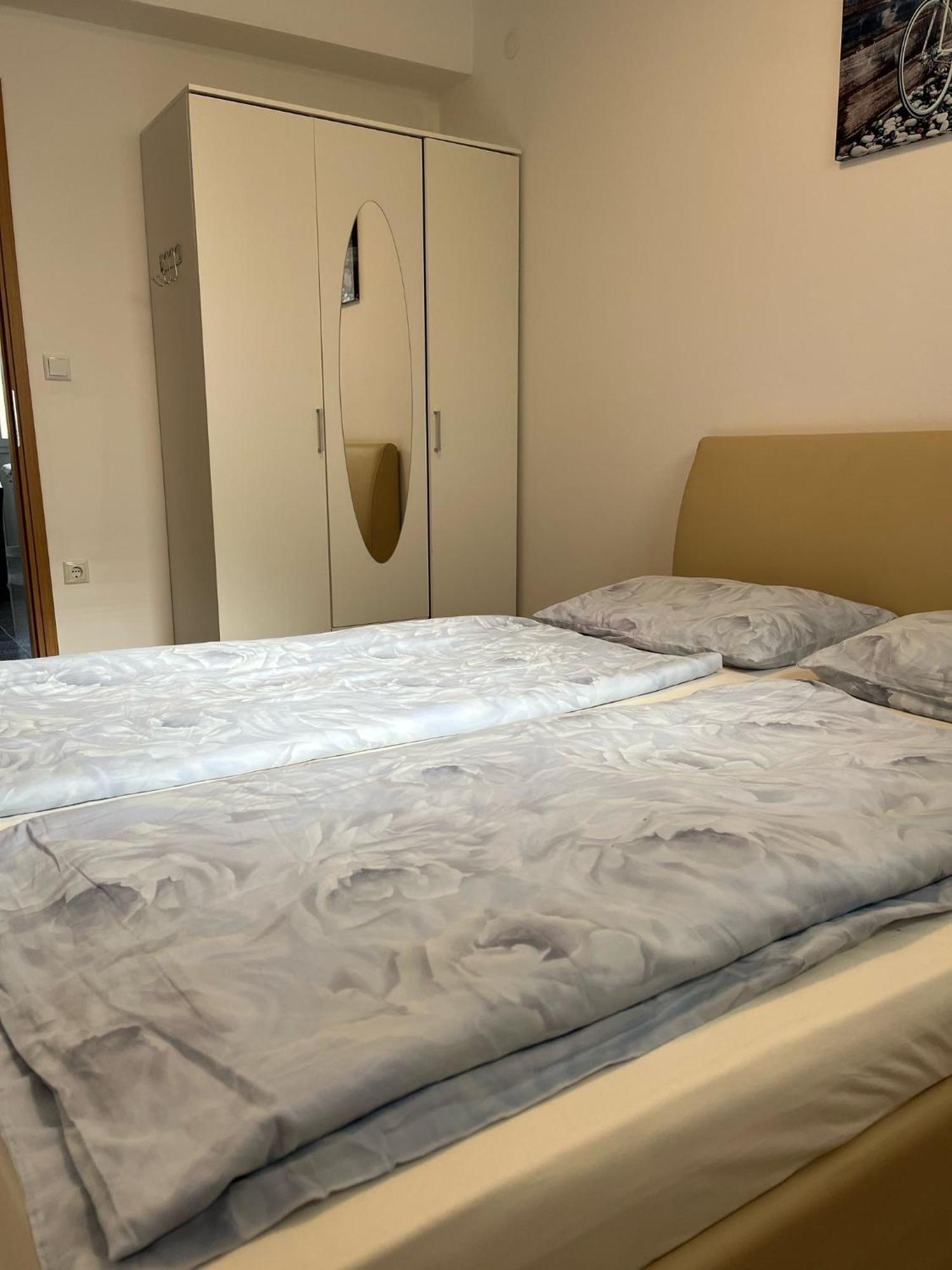 Apartments Ban Galižana 외부 사진